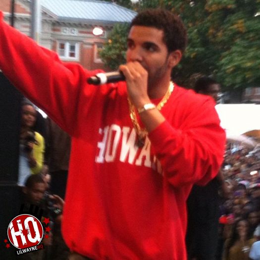 Drake Receives Three Nominations At The 2013 Grammy Awards