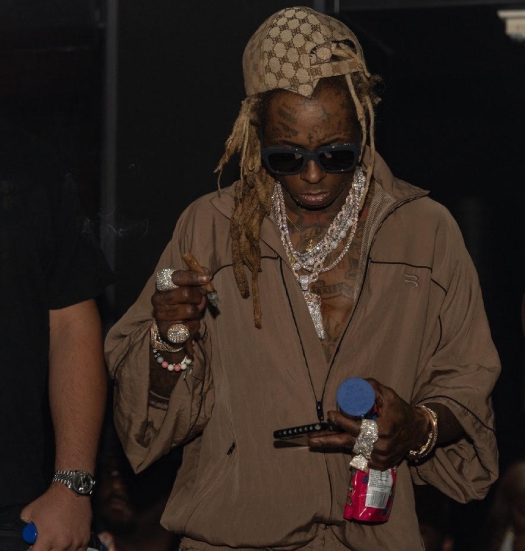 Lil Wayne Jams Out To Young Dolph & Performs Live At “LIV On Sunday: Basel Edition” [Pictures & Video]