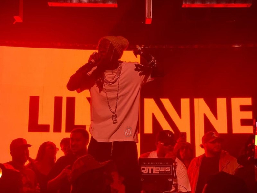 Lil Wayne Parties & Performs Live At Nightingale Plaza Over Big Game Weekend [Video]