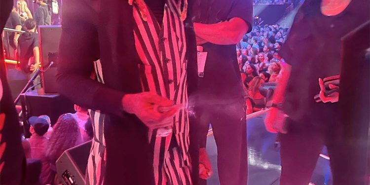 Watch Lil Wayne Perform Kat Food, Uproar & A Milli Live At 2023 VMAs