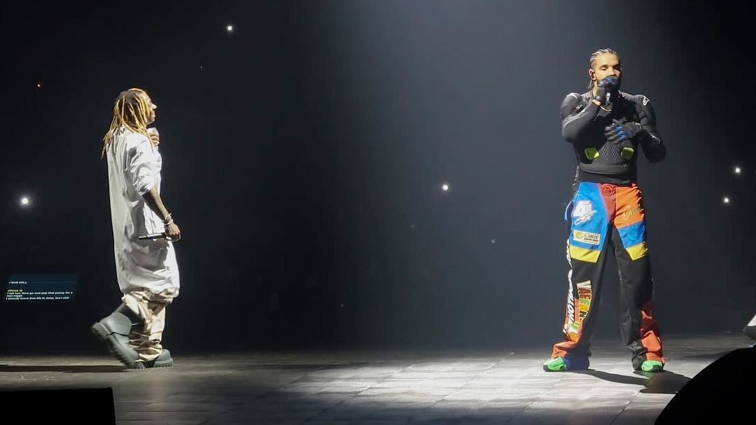 Drake & Lil Wayne Perform Their Hits Live Together In Sunrise