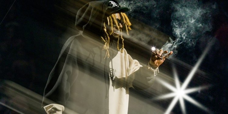 Lil Wayne Performs Live With Drake In State College