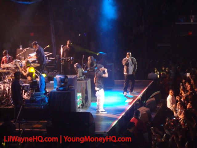 Pictures Of Lil Wayne Performing In Hildalgo Texas On The Young Money Cash Money Tour