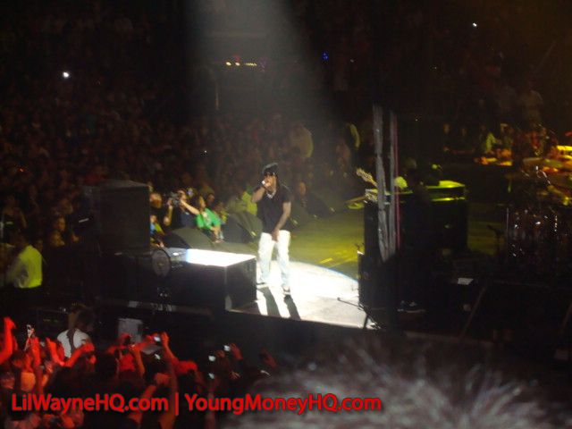 Pictures Of Lil Wayne Performing In Hildalgo Texas On The Young Money Cash Money Tour