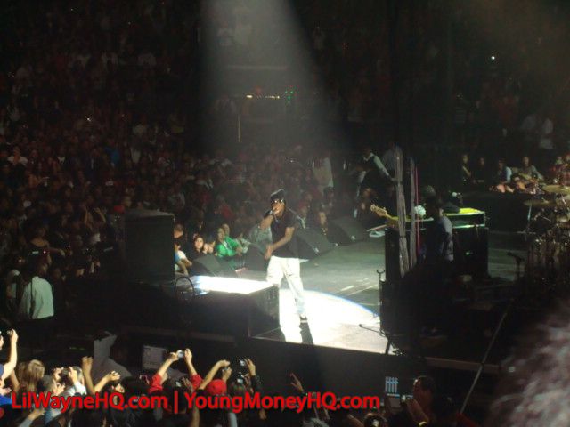 Pictures Of Lil Wayne Performing In Hildalgo Texas On The Young Money Cash Money Tour