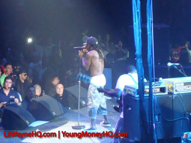 Pictures Of Lil Wayne Performing In Hildalgo Texas On The Young Money Cash Money Tour