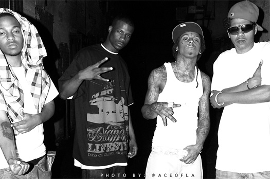 Ab-Soul Raps Along To Lil Wayne We Pimpin Yall Simpin
