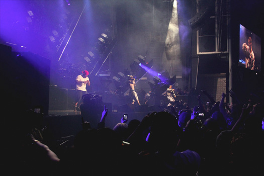 Drake Brings Out Lil Wayne At 2013 OVO Festival