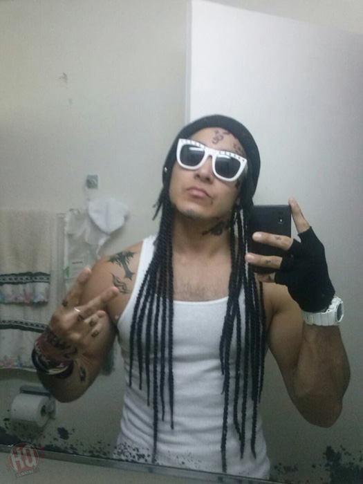Fans Dress Up As Lil Wayne For Halloween