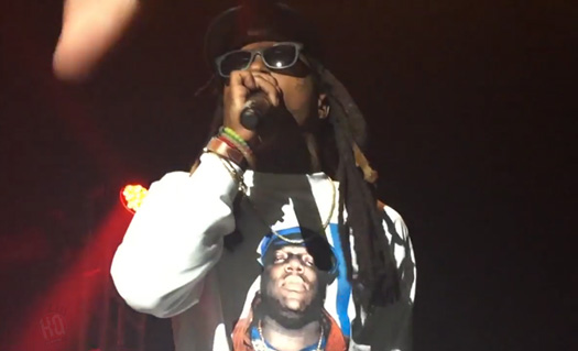 Lil Wayne, realizando 