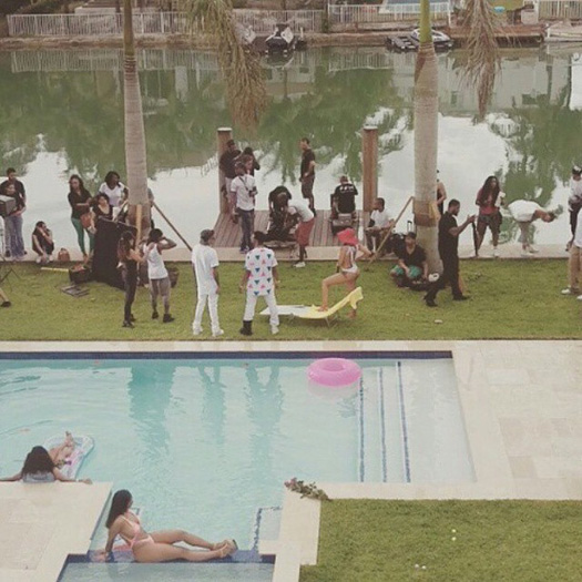 On Set Of Juicy J, Lil Wayne & August Alsina Miss Mary Mack Video Shoot In Miami