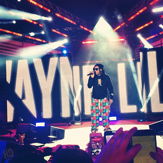 Lil Wayne Performs At The 2014 MTVU Woodie Awards, Accepts Award On Drake Behalf