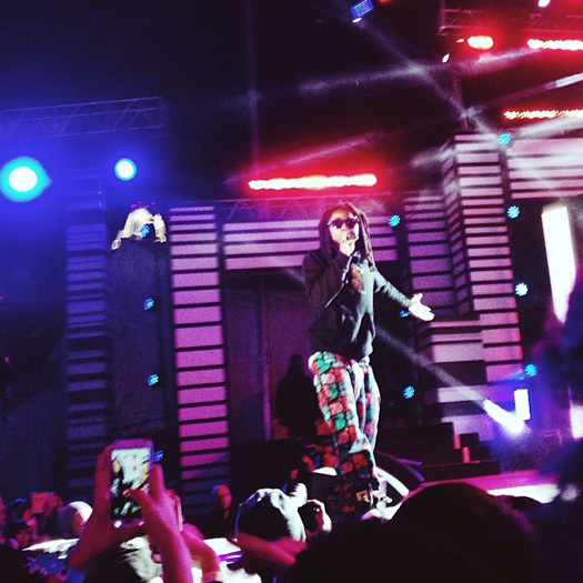 Lil Wayne Performs At The 2014 MTVU Woodie Awards, Accepts Award On Drake Behalf