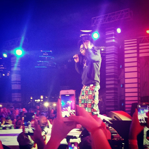 Lil Wayne Performs At The 2014 MTVU Woodie Awards, Accepts Award On Drake Behalf