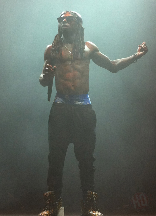 Lil Wayne Performs Live In Burgettstown Pennsylvania On His Joint Tour With Drake