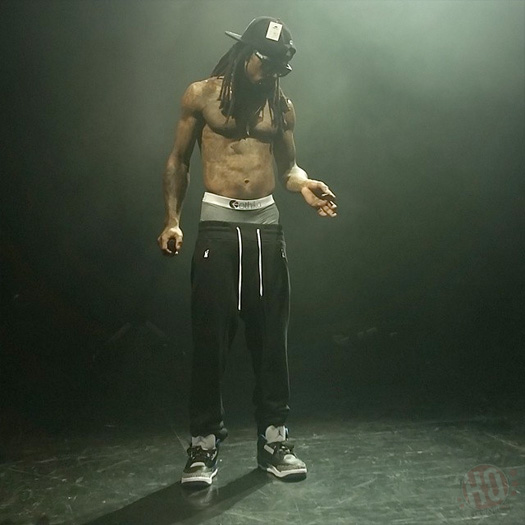 Lil Wayne Performs Live In Clarkston Michigan On His Joint Tour With Drake