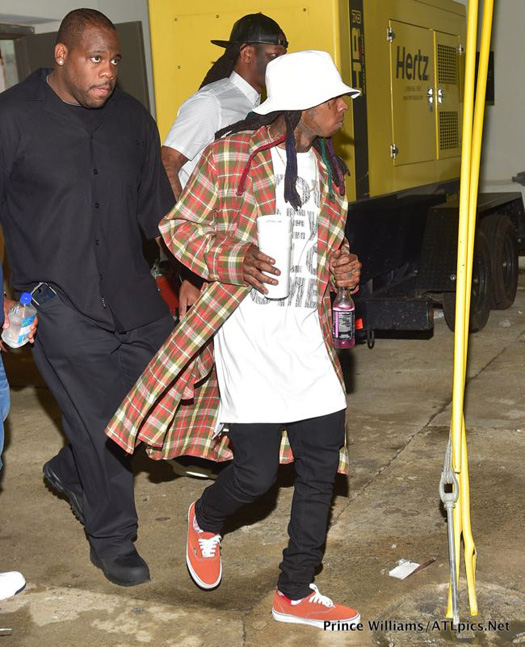 Lil Wayne Parties At Compound Nightclub In Atlanta Before His Tour Bus Gets Shot At