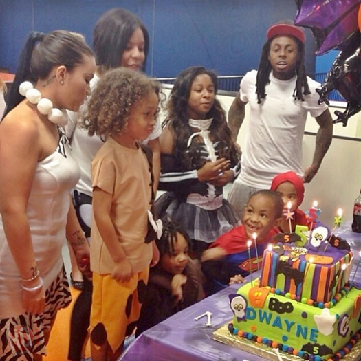 Lil Wayne Dresses Up As Fred Flintstone For His Son Fifth Birthday