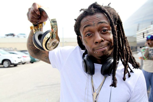 Lil Wayne Gifts Nyjah Huston With A Pair Of Gold Beats Headphones For Winning 2014 Tampa Pro