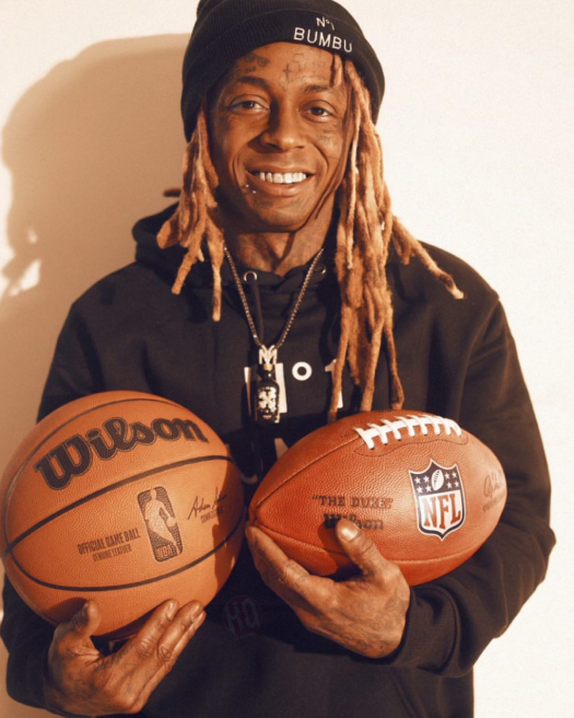 Lil Wayne Gives Back To 150 Excelling Kids In New Orleans With A Weezy Christmas