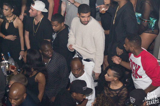 Lil Wayne Celebrates Halloween At IVY Nightclub In Miami With Ray J, Drake & Others