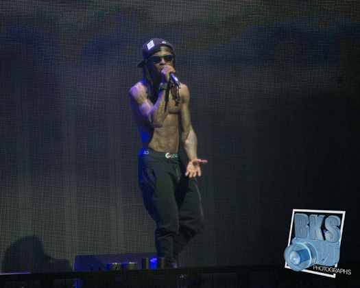 Lil Wayne Performs Live In Hartford Connecticut On His Joint Tour With Drake