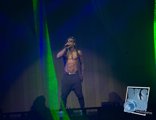 Lil Wayne Performs Live In Hartford Connecticut On His Joint Tour With Drake