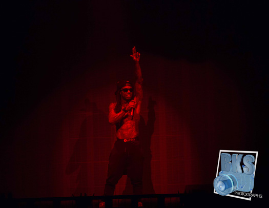 Lil Wayne Performs Live In Hartford Connecticut On His Joint Tour With Drake