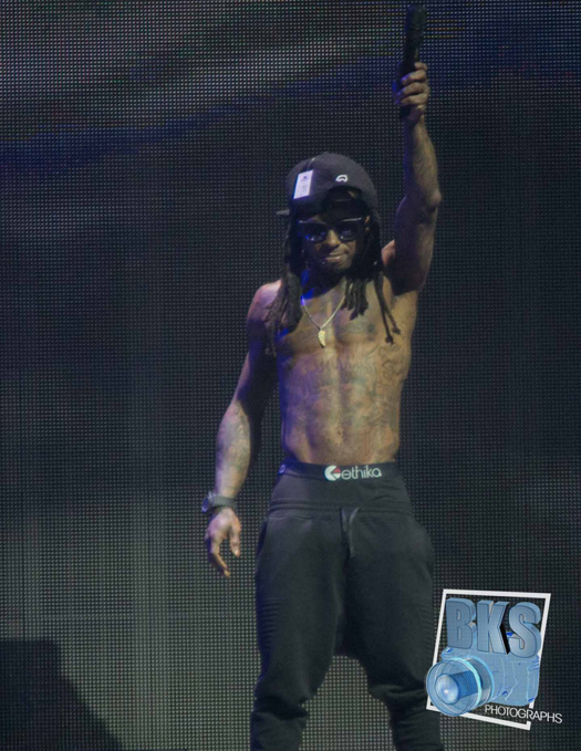 Lil Wayne Performs Live In Hartford Connecticut On His Joint Tour With Drake