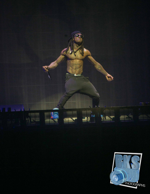 Lil Wayne Performs Live In Hartford Connecticut On His Joint Tour With Drake