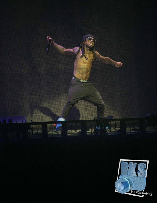 Lil Wayne Performs Live In Hartford Connecticut On His Joint Tour With Drake