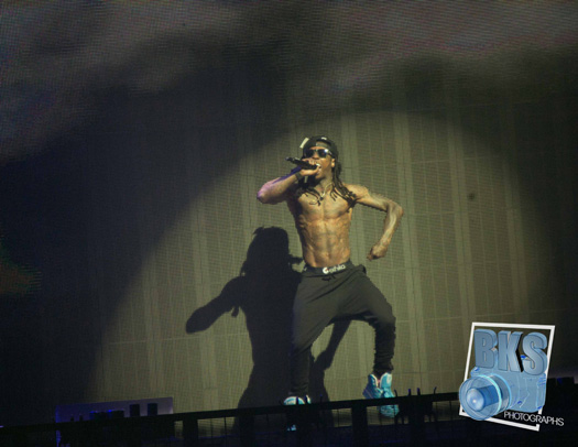 Lil Wayne Performs Live In Hartford Connecticut On His Joint Tour With Drake