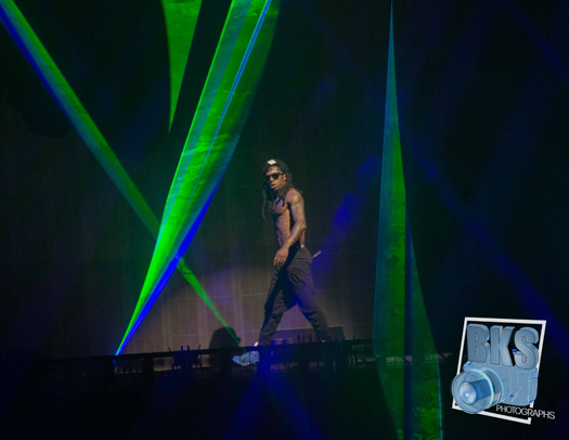 Lil Wayne Performs Live In Hartford Connecticut On His Joint Tour With Drake