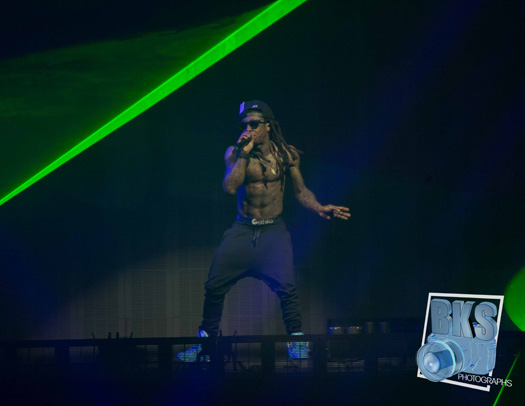 Lil Wayne Performs Live In Hartford Connecticut On His Joint Tour With Drake