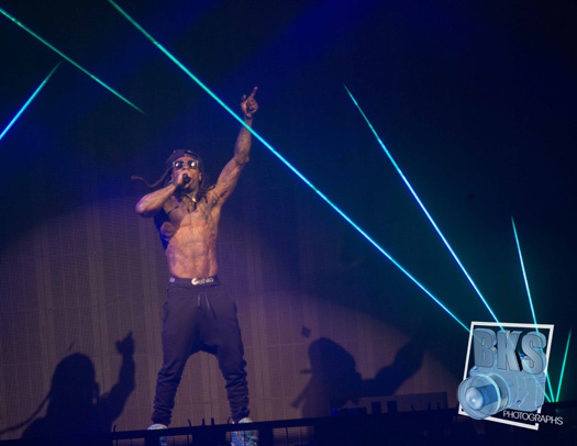 Lil Wayne Performs Live In Hartford Connecticut On His Joint Tour With Drake