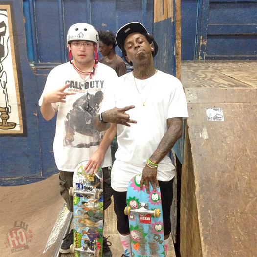 Lil Wayne Has A Late Night Skating Session At Milwaukee Four Seasons Skatepark