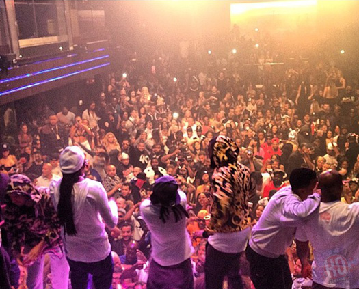 Lil Wayne Hits Up LIV Nightclub With Drake, 2 Chainz, Ray J & The Game