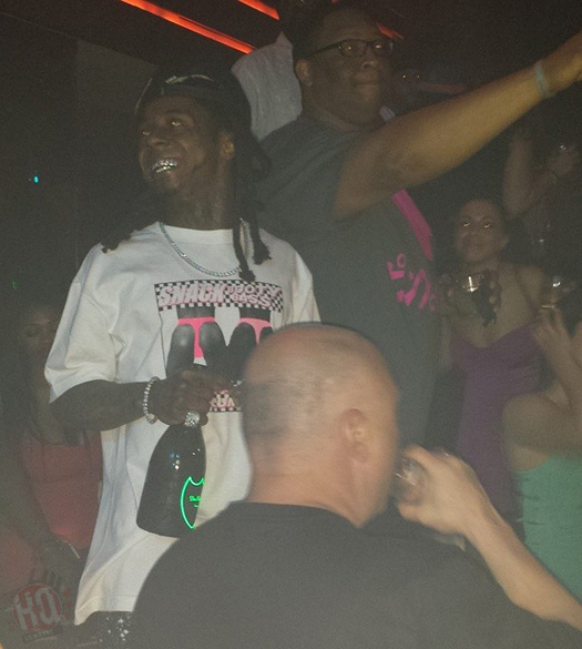 Lil Wayne Parties At LIV Nightclub With Floyd Mayweather, Jamie Foxx & Christina Milian