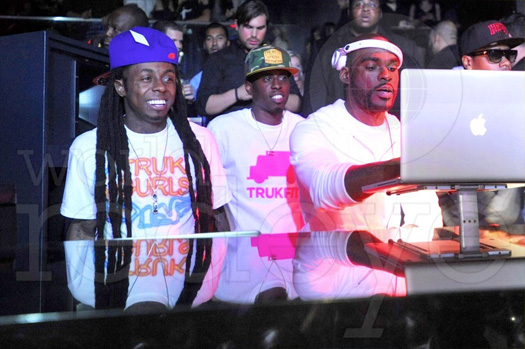 Lil Wayne Parties With Meek Mill At STORY Nightclub In Miami