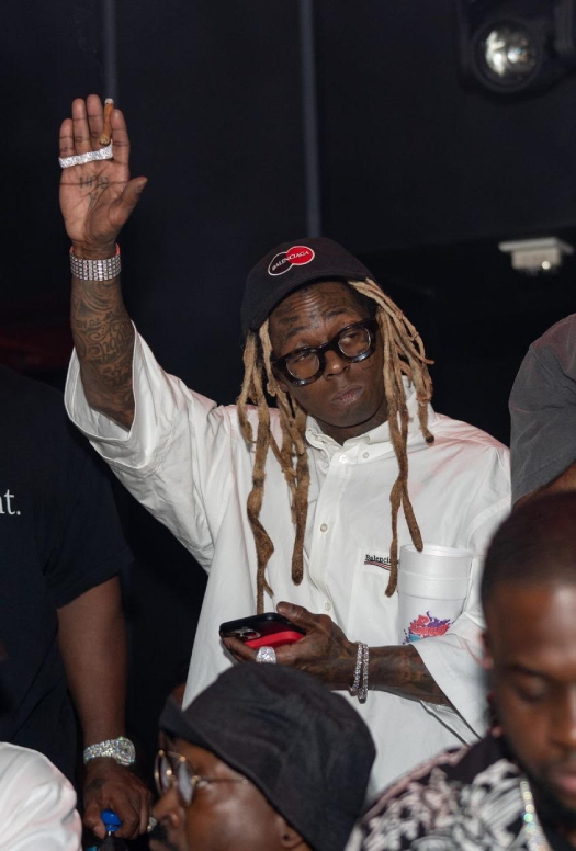 Lil Wayne Meets Colby Covington + Jams Out To Seeing Green & Bill Gates At LIV