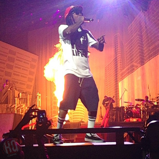 Lil Wayne Performs Live In Nashville On Americas Most Wanted Tour