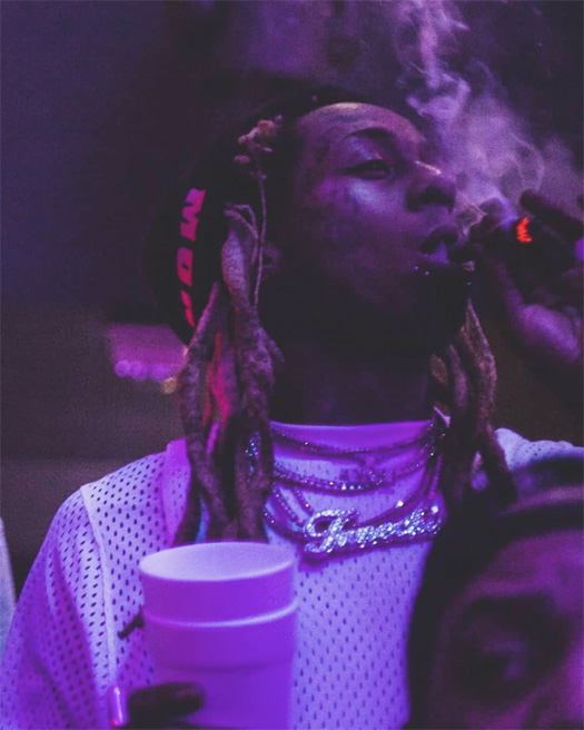 Lil Wayne Parties At LIV In Miami, Vibes Out To Roddy Ricch The Box, Throws Up Gang Signs To Duffle Bag Boy