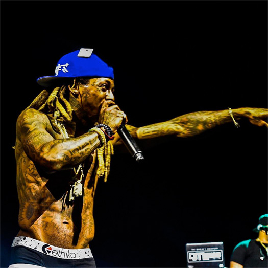 Lil Wayne Performs Back That Azz Up Live At Georgia State University, Addresses His Current Record Label Situation