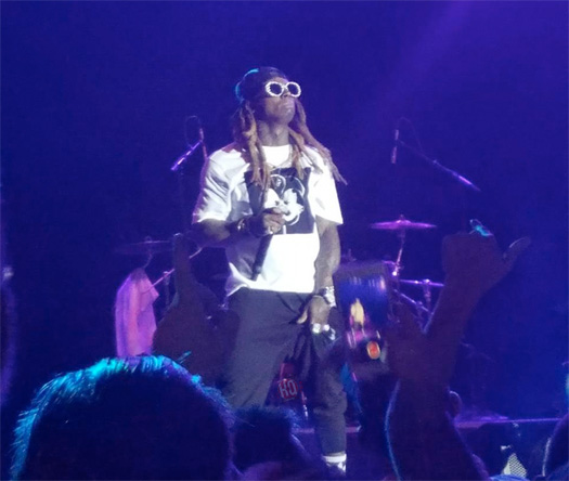 Lil Wayne Performs Drop The World, Mrs Officer & More Live At The 2017 WAMO Fest In Pittsburgh