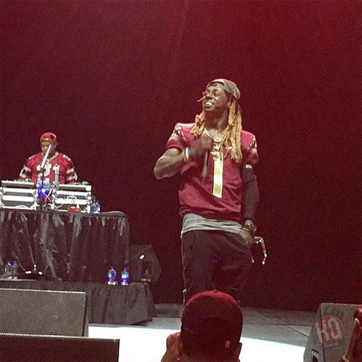 Lil Wayne Performs Go DJ, Hustler Musik & More Live In Tallahassee For Weekend Kickoff Live Tour