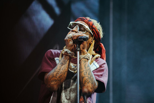 Lil Wayne Performs Live In Hartford For The First Stop Of His & Blink-182 Joint Tour
