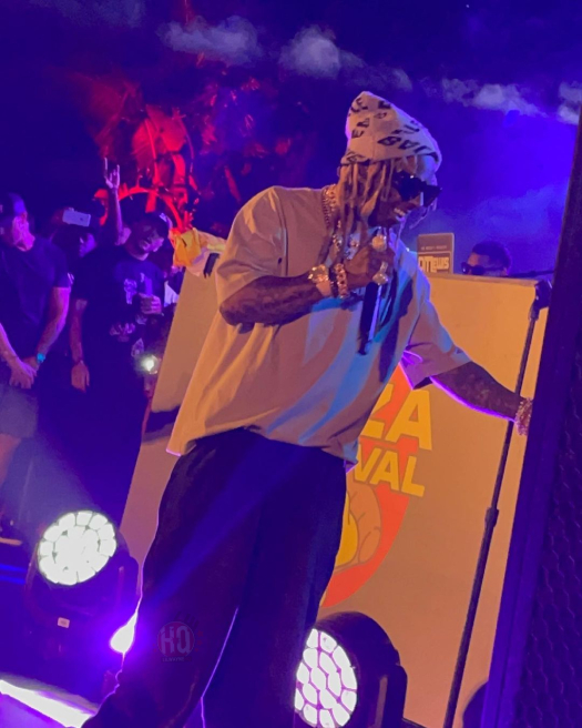 Lil Wayne Performs Live At The Worlds Largest Pizza Festival