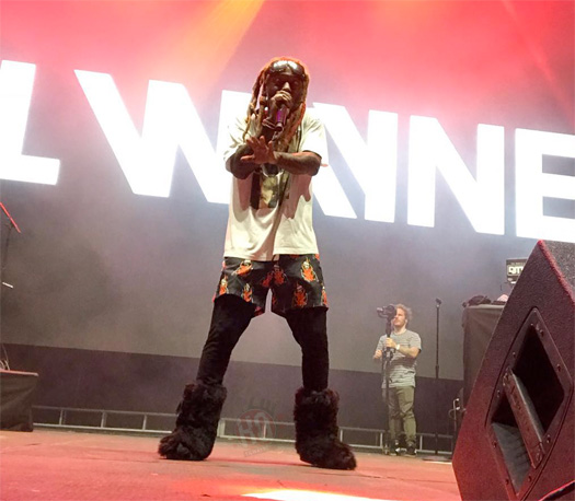 Lil Wayne Performs Mona Lisa, Let It Fly, POMS, Dont Cry, Uproar, Dedicate & Open Safe At The ACL Festival