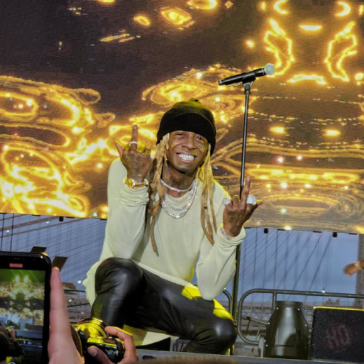 Lil Wayne Performs Uproar, Mrs Officer & More Live At ApeFest In NYC