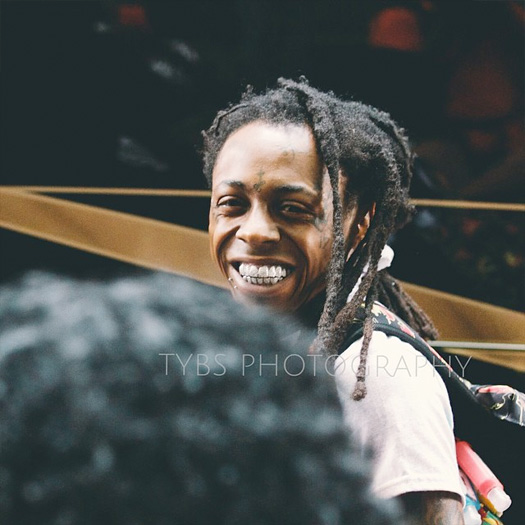 Lil Wayne Spotted Exiting The Ritz Carlton Hotel In Charlotte, Signs Autographs For Fans